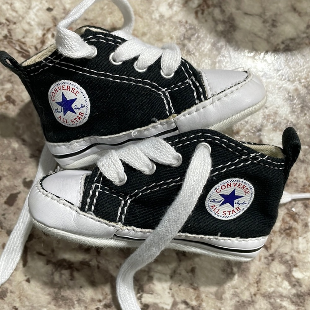Converse infant shoes